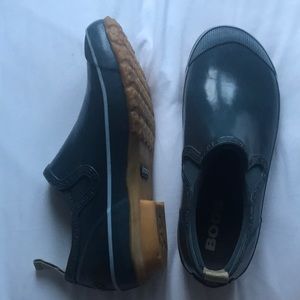 BOGS grey/blue ankle rain boots, US size 8